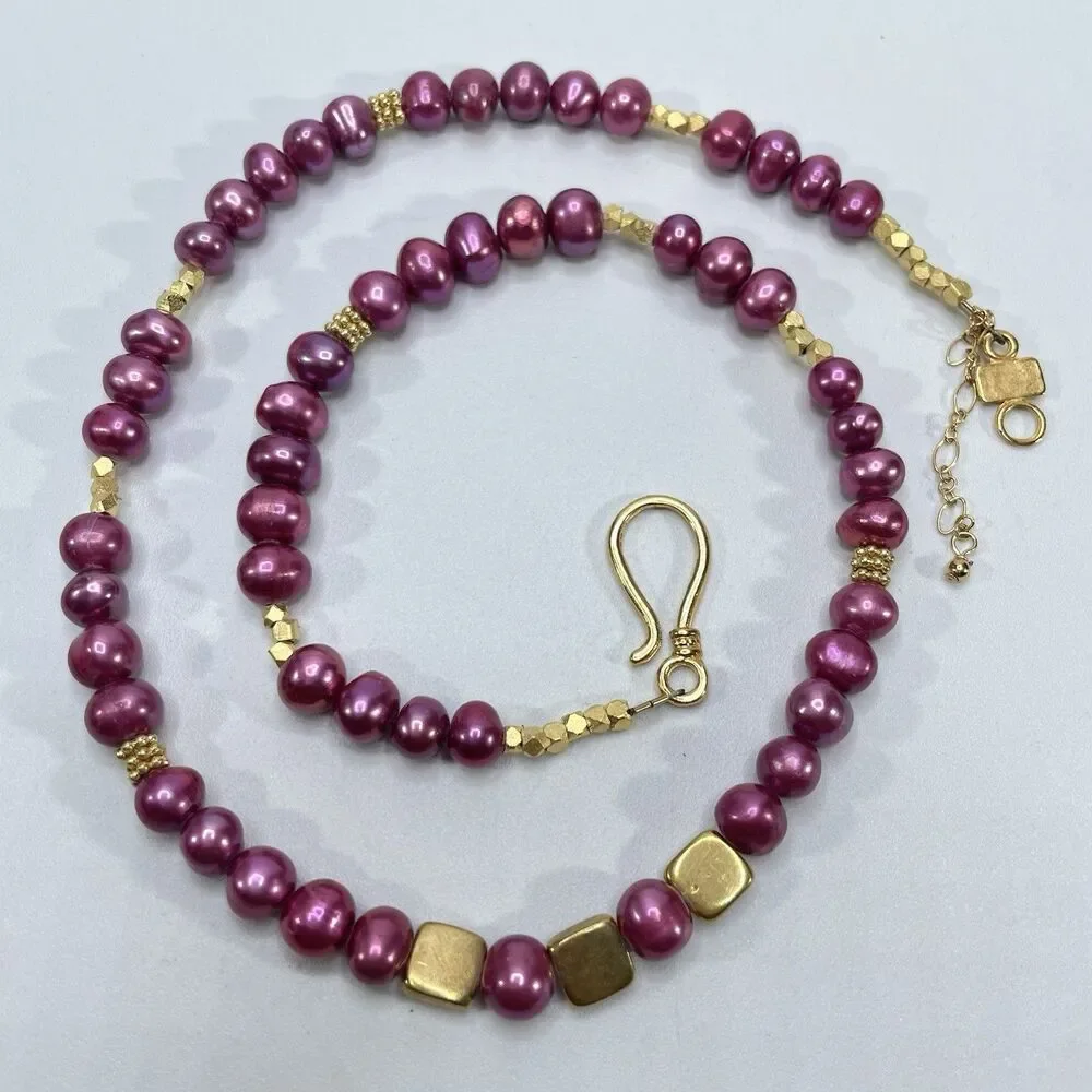 Pink Freshwater Pearl Beaded Gold Tone Necklace Boho Hook Closure Statement